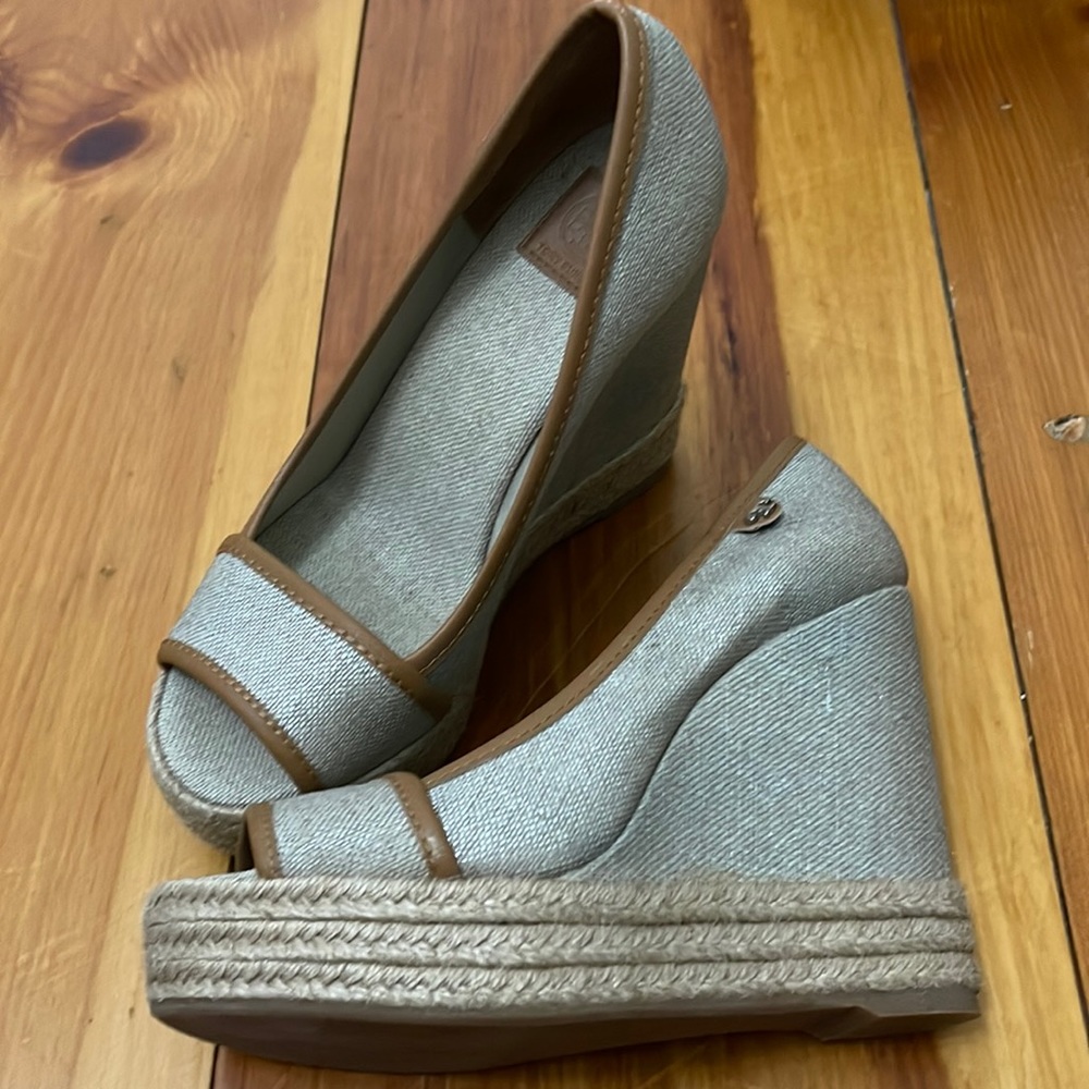 Tory burch heels